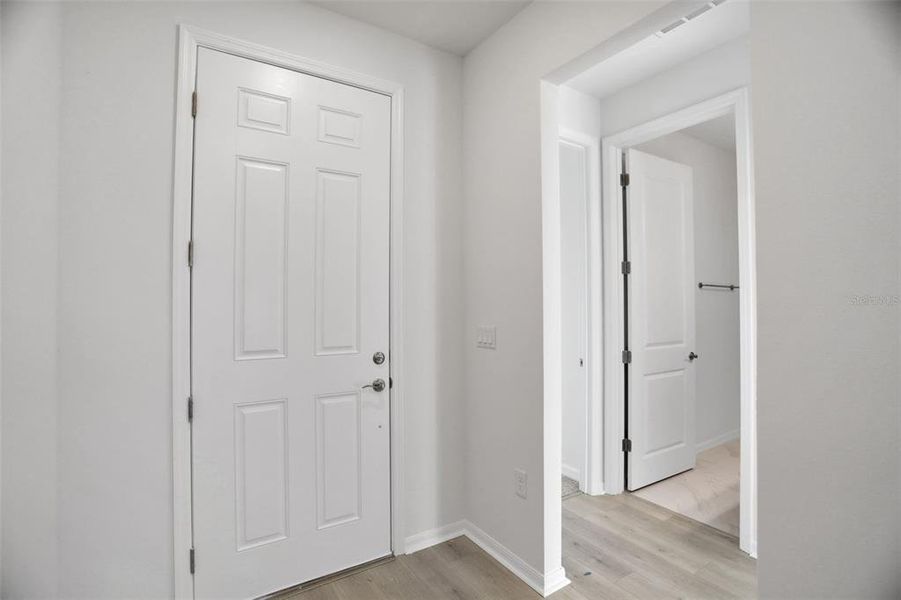 Spacious, unfurnished interior of a new home in Turnleaf, Punta Gorda (Image 39).