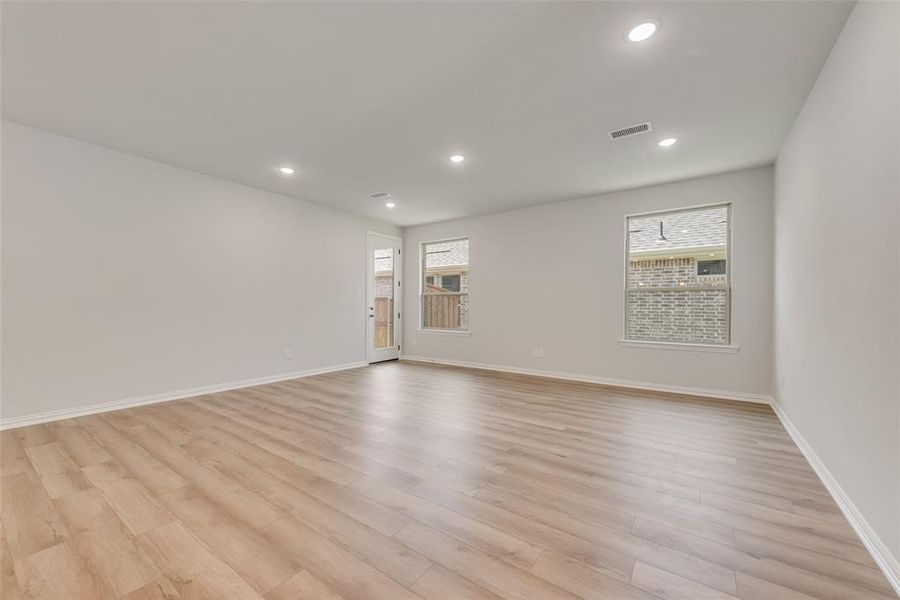Spacious, unfurnished interior of a new home in Arbors at Legacy Hills, Celina (Image 20). Spacious, unfurnished interior of a new home in Arbors at Legacy Hills, Celina (Image 20).