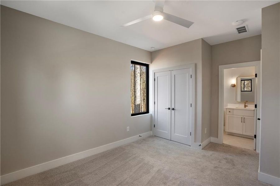 Spacious, unfurnished interior of a new home in Aster, Roswell (Image 39).