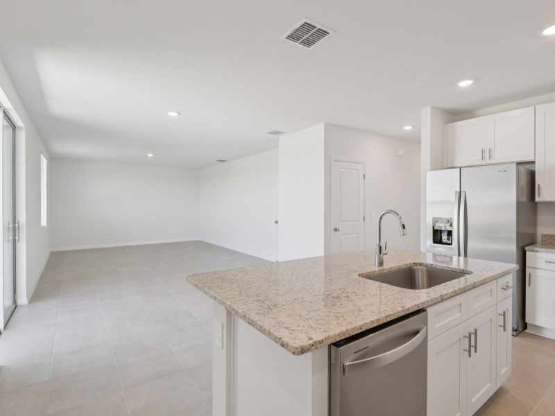 Furnished interior view inside a new home in Hilltop Vistas, Dade City (Image 8).