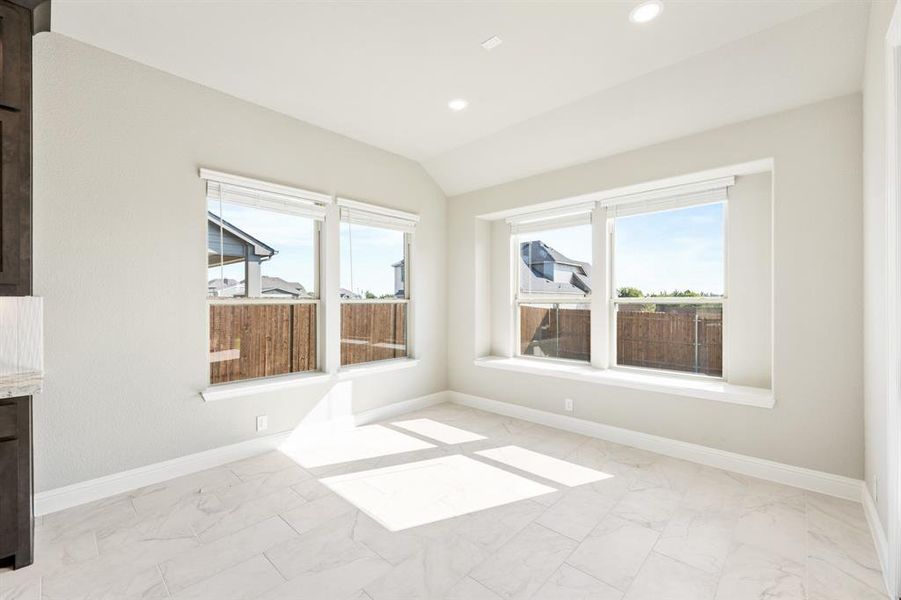 Spacious, unfurnished interior of a new home in Ridgepoint, Midlothian (Image 23).