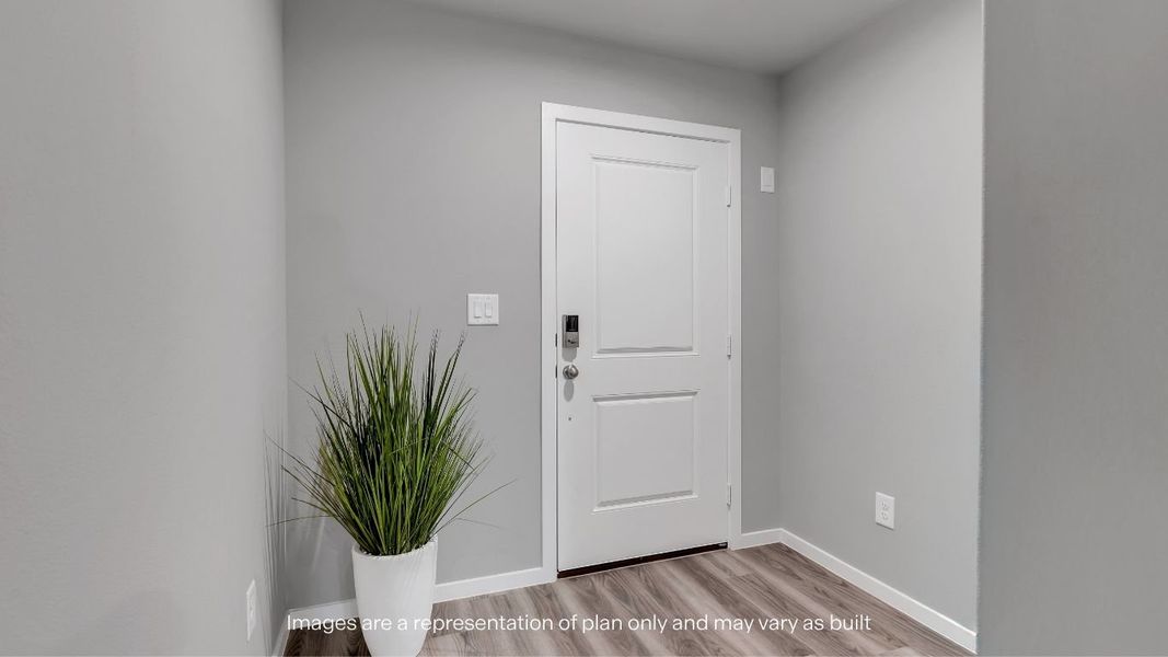 Spacious, unfurnished interior of a new home in Deer Meadows, Odessa (Image 19).