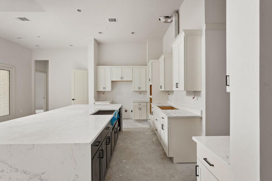 Image 16 of a home in .