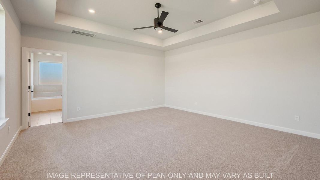 Spacious, unfurnished interior of a new home in Wellborn Settlement, College Station (Image 17).