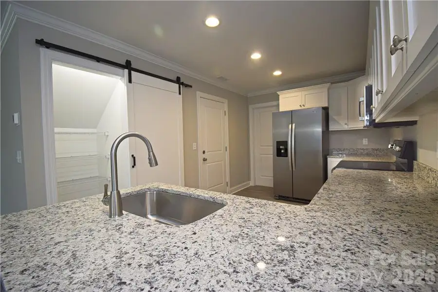 Image 43 of a home in .