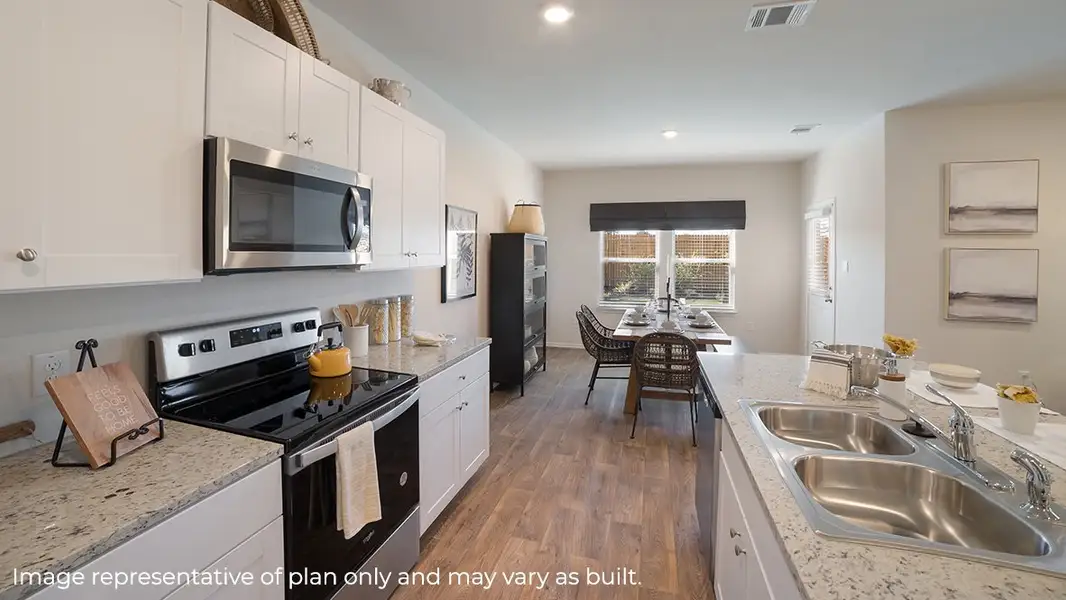 Furnished interior view inside a new home in Blue Ridge Ranch, San Antonio (Image 9). Furnished interior view inside a new home in Blue Ridge Ranch, San Antonio (Image 9).