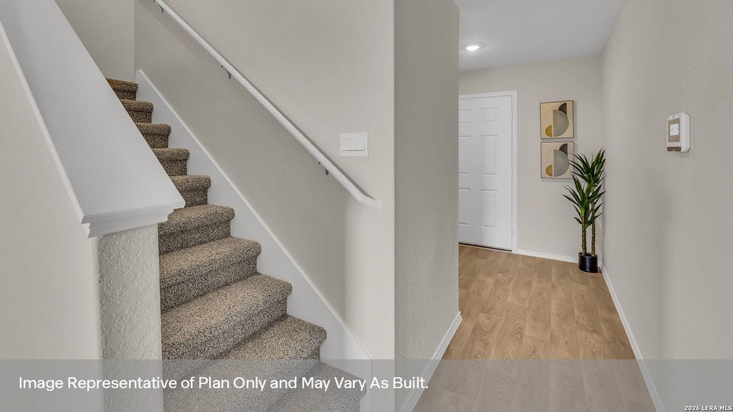 Spacious, unfurnished interior of a new home in Bollinger, Maxwell (Image 21).