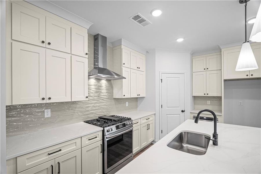 Furnished interior view inside a new home in , Canton (Image 8).