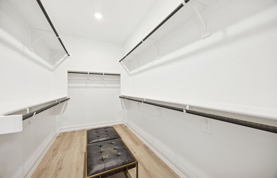 Image 29 representing the Mainstay by Del Webb in Del Webb at Trinity Falls, McKinney, TX.