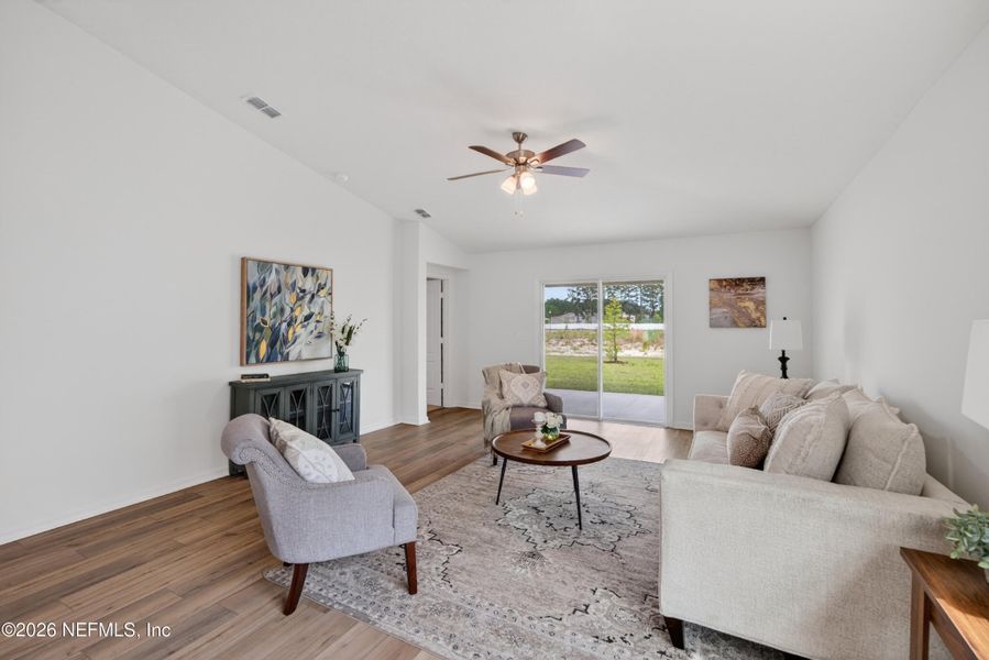 Furnished interior view inside a new home in , Jacksonville (Image 7).