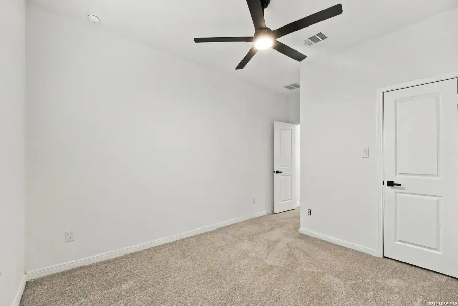 Spacious, unfurnished interior of a new home in Sage Meadows, St. Hedwig (Image 20).