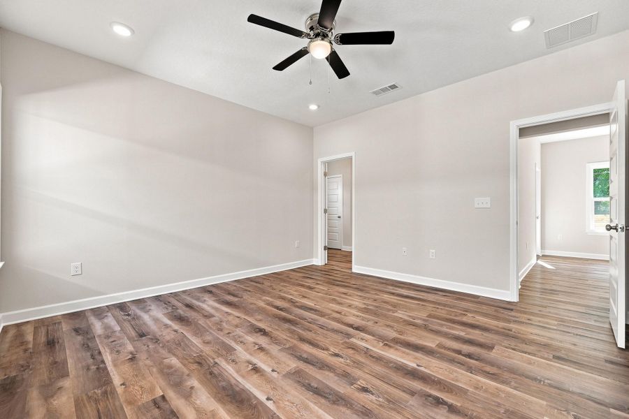 101 horizon way-18