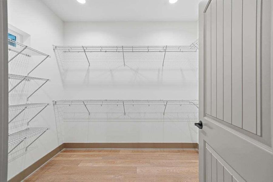 Spacious, unfurnished interior of a new home in , Ellijay (Image 48).