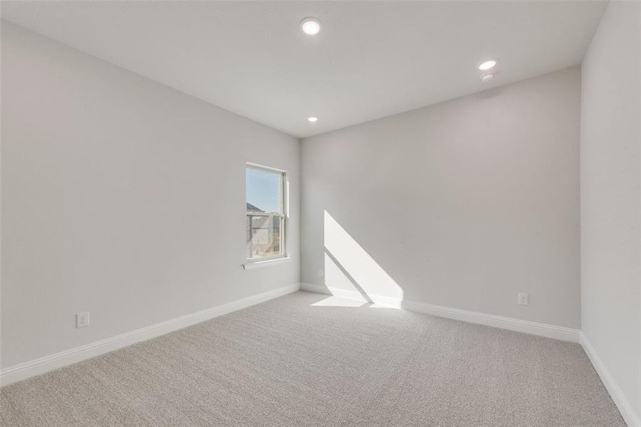 Spacious, unfurnished interior of a new home in Arbors at Legacy Hills, Celina (Image 27).