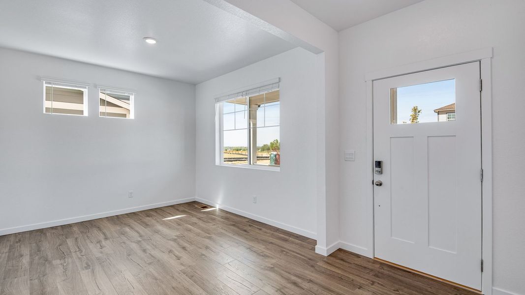 Spacious, unfurnished interior of a new home in Vista Meadows, Fort Lupton (Image 14). Spacious, unfurnished interior of a new home in Vista Meadows, Fort Lupton (Image 14).