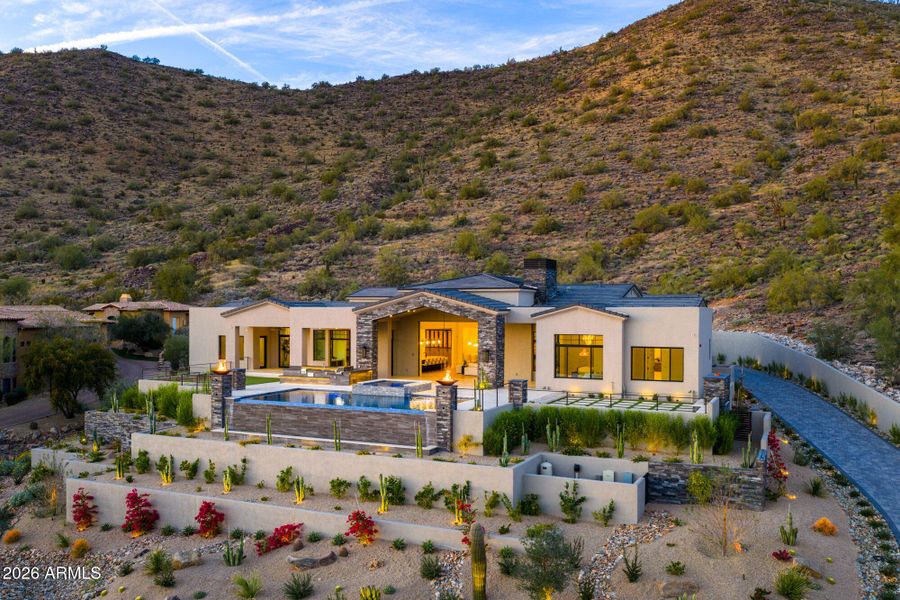 MLS - 11520 E Dreyfus Ave - Scottsdale,