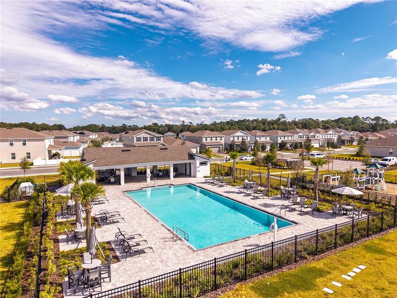 Community amenities in , Deland (Image 36).