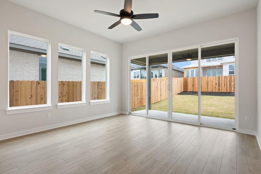 Spacious, unfurnished interior of a new home in Heritage, Dripping Springs (Image 35). Spacious, unfurnished interior of a new home in Heritage, Dripping Springs (Image 35).