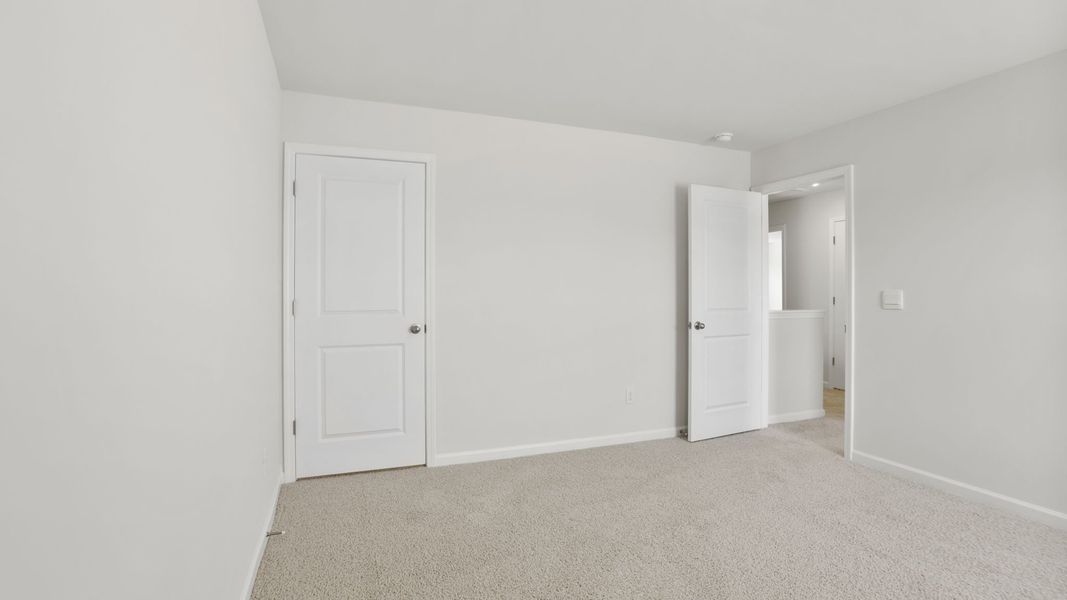 Spacious, unfurnished interior of a new home in Harrier Point, Woodruff (Image 23).