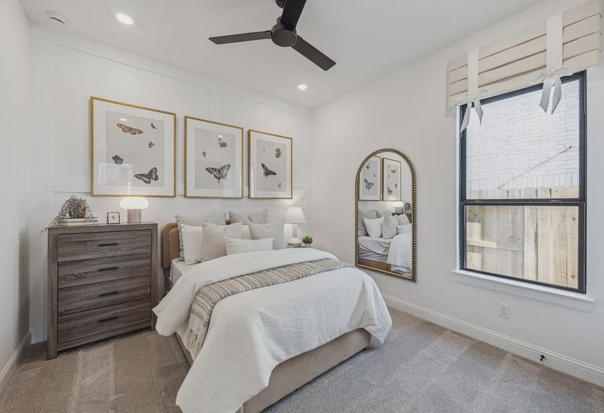 Plan 5039 Bed 3 - Staged - 19 of 21