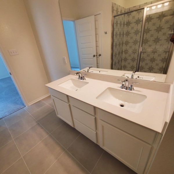 Image 27 of a home in Sonterra - Cool Water. Image 27 of a home in Sonterra - Cool Water.