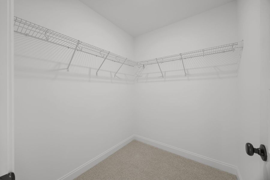 Image 64 of a home in Laurel Oaks.