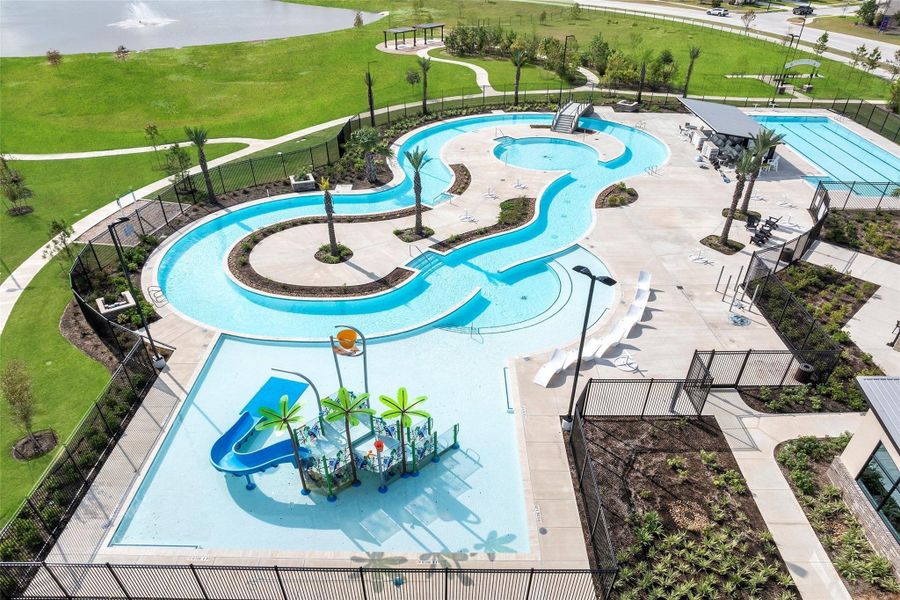 Community amenities in , Cypress (Image 32).