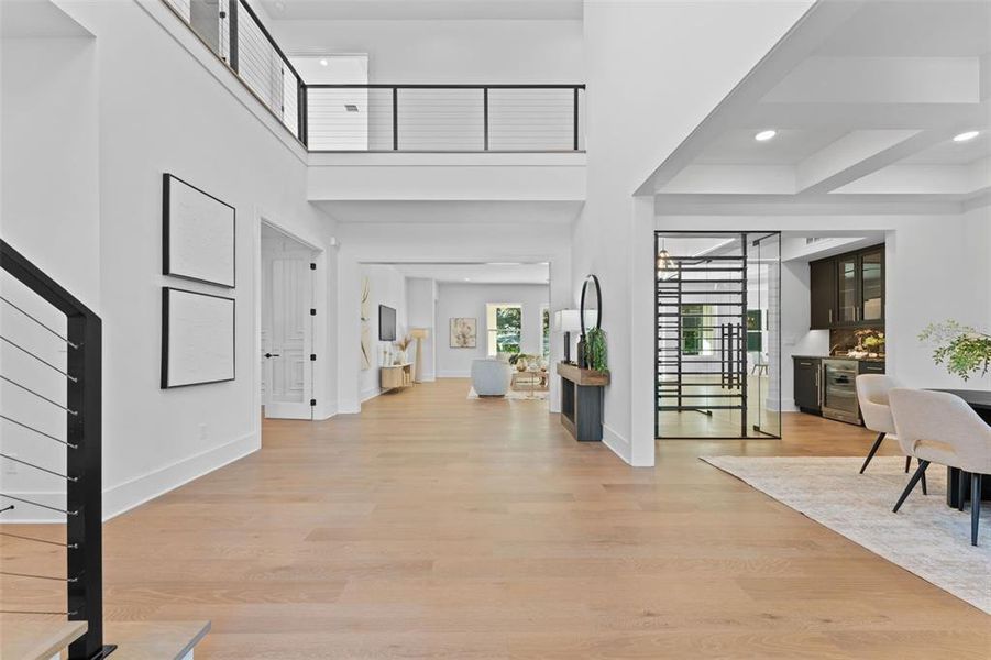 Spacious, unfurnished interior of a new home in , Tampa (Image 24).