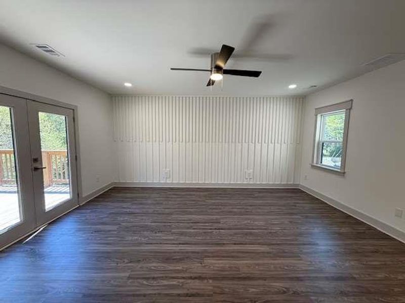 Spacious, unfurnished interior of a new home in , Atlanta (Image 20).