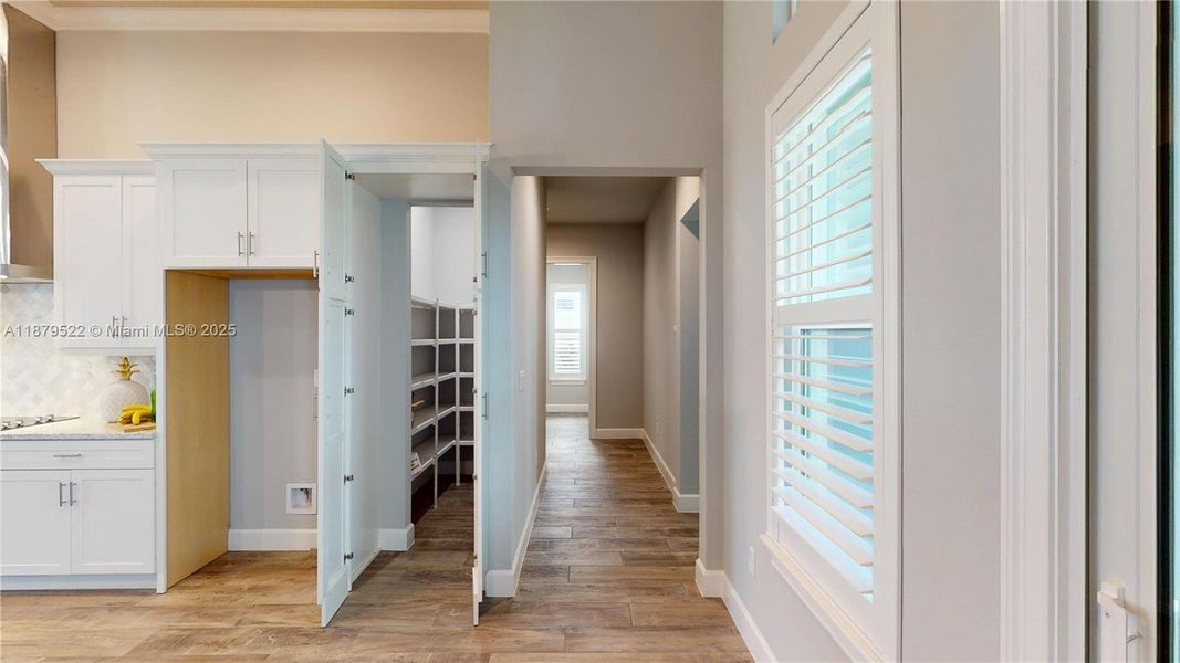 Furnished interior view inside a new home in , Ormond Beach (Image 14).