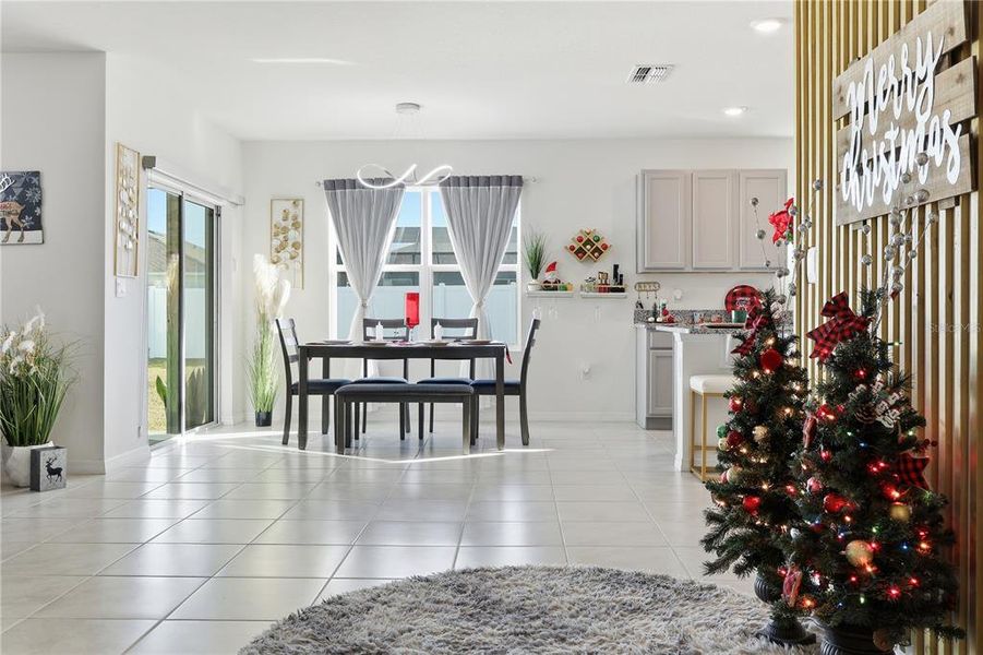 Furnished interior view inside a new home in Wind Meadows South, Bartow (Image 13).