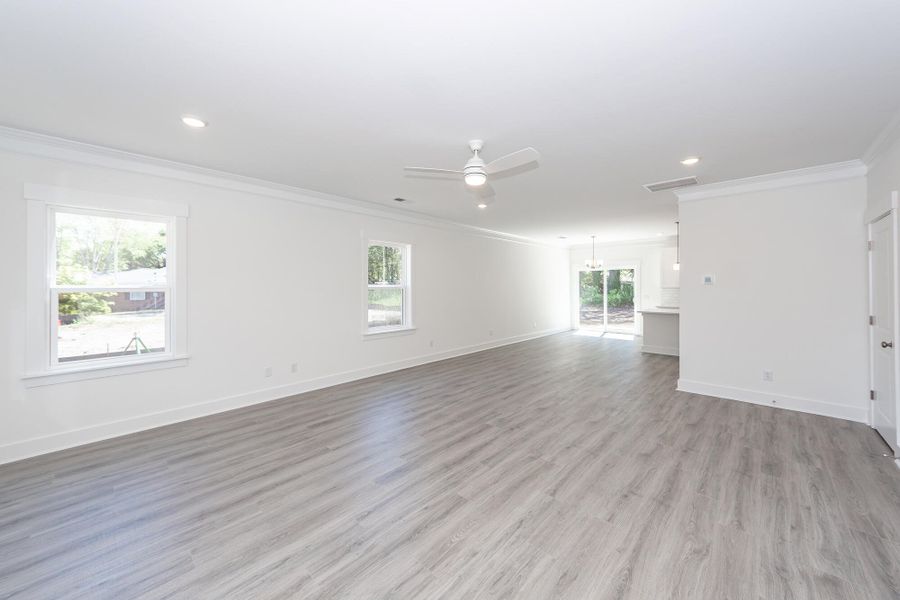 Spacious, unfurnished interior of a new home in , North Charleston (Image 17).