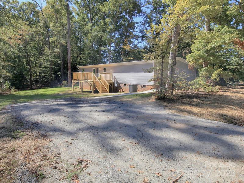 Image 41 of a home in .