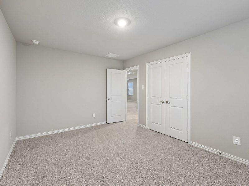 Spacious, unfurnished interior of a new home in Parks at Foster Crossing - Spring Series, Anna (Image 20). Spacious, unfurnished interior of a new home in Parks at Foster Crossing - Spring Series, Anna (Image 20).