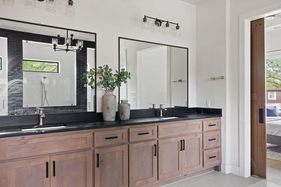 Furnished interior view inside a new home in , Georgetown (Image 18).