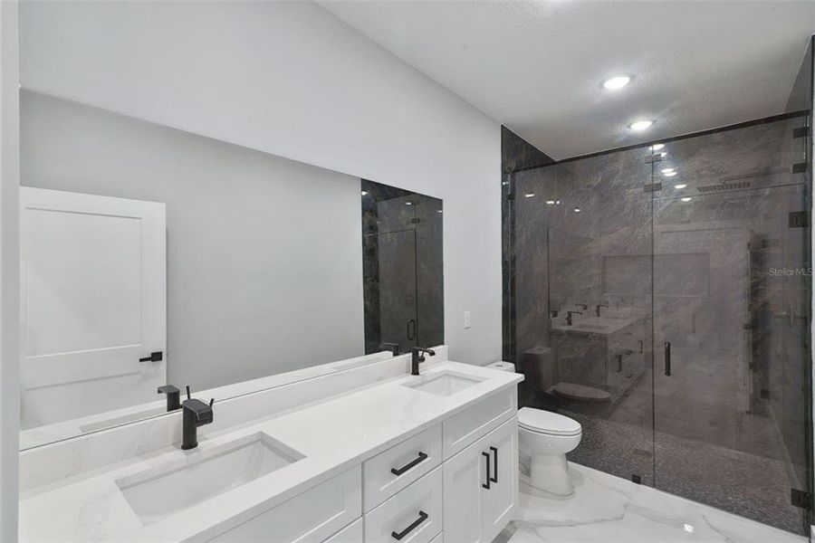 Furnished interior view inside a new home in , Eustis (Image 15).