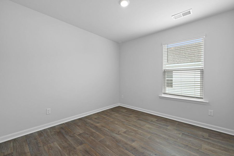 Spacious, unfurnished interior of a new home in Pine Hills at Cane Bay, Summerville (Image 20). Spacious, unfurnished interior of a new home in Pine Hills at Cane Bay, Summerville (Image 20).