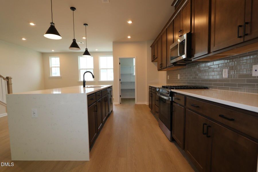 TwinleafTownes-2021TridentMapleLane-Done