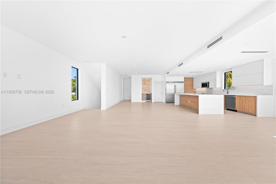 Spacious, unfurnished interior of a new home in , Tavernier (Image 18). Spacious, unfurnished interior of a new home in , Tavernier (Image 18).