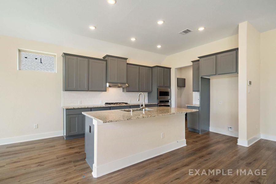 Furnished interior view inside a new home in Lago Mar, Texas City (Image 12).