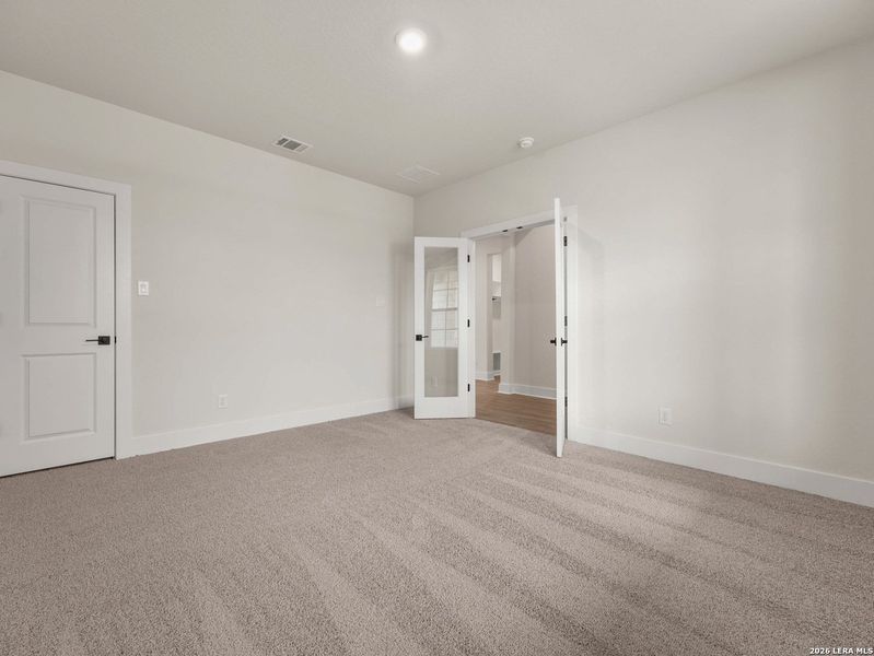 Spacious, unfurnished interior of a new home in Parklands Estates, Schertz (Image 21).