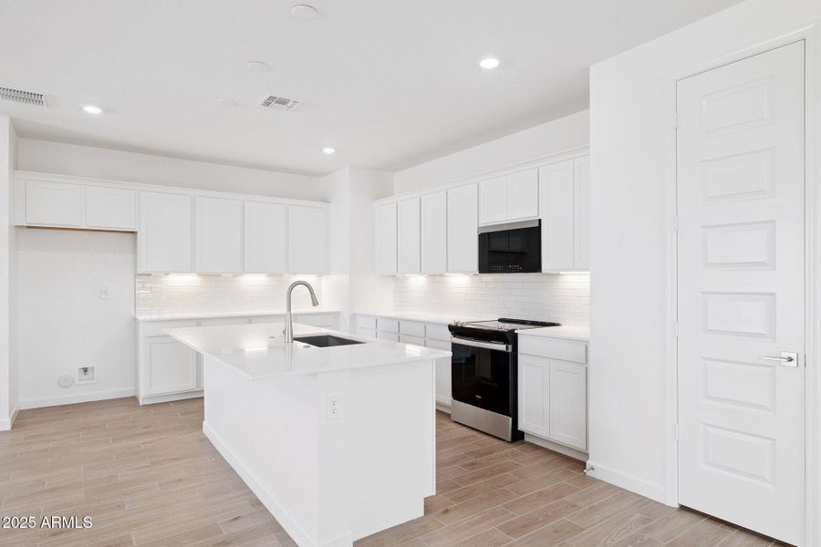 10-web-or-mls-17746-w-vogel-ave-lot-161- 10-web-or-mls-17746-w-vogel-ave-lot-161-