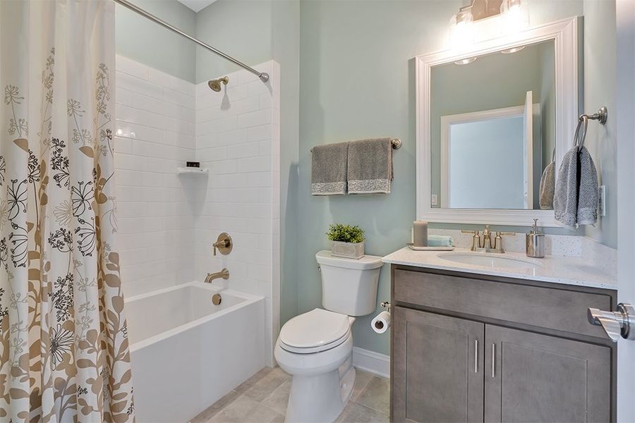 Cooper's Bay, Guest Bathroom