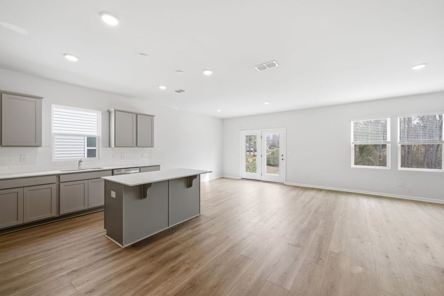 Spacious, unfurnished interior of a new home in Grand Arbor, Blythewood (Image 35).