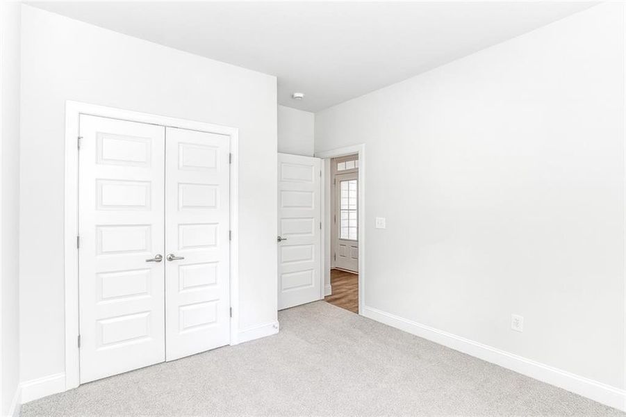 Spacious, unfurnished interior of a new home in Waters Edge, Mansfield (Image 23).