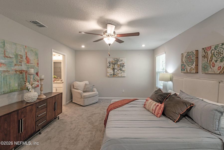 Furnished interior view inside a new home in , Jacksonville (Image 4).