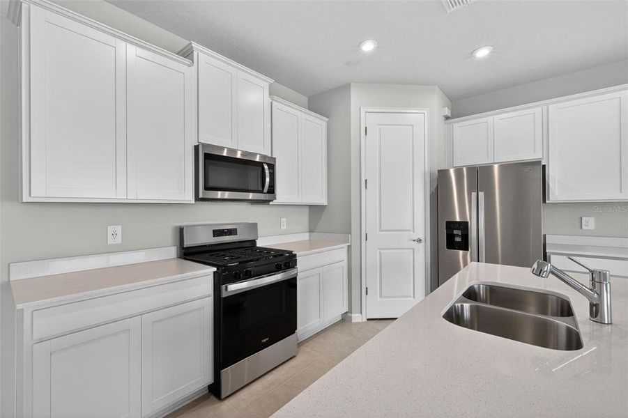 Furnished interior view inside a new home in Crosswind Ranch, Parrish (Image 6).