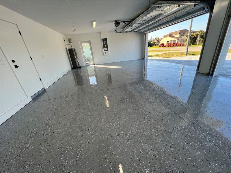 Spacious, unfurnished interior of a new home in , Port Charlotte (Image 49). Spacious, unfurnished interior of a new home in , Port Charlotte (Image 49).