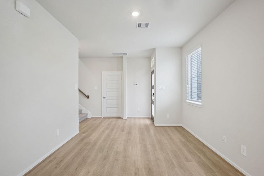 Spacious, unfurnished interior of a new home in Pinewood Trails - City Series, Atascocita (Image 22).