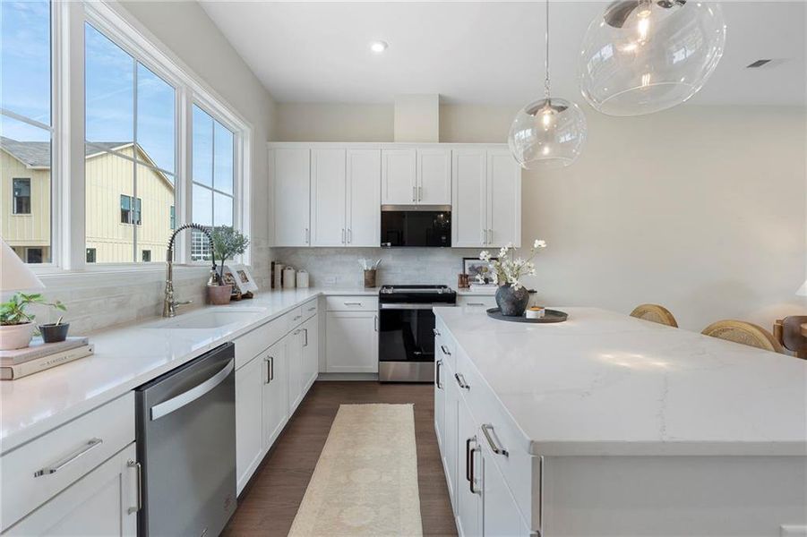 Furnished interior view inside a new home in , Alpharetta (Image 14).